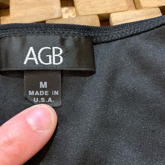 AGB Embellished Beaded Neckline Top, Sleeveless, V-Neck, Black, Medium - Picture 2 of 9